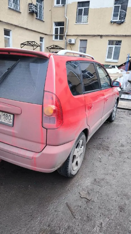 Продам mitsubishi спейс стар 2004 год коробка автомат, пробег родной 113600т, антифриз новый печка жарит отлично) двигатель работает отлично масло не берёт один хозяин, хорошая машинка как для семьи так и для работы, машина местная когда оформляли на 180 регион вписал фаркоп и газ, но газ не стоит продажа только с переоформлением, цена 500т торг возле авто возможен обмен на авто подешевле+79497417190 📲 tg: @aleksandr1983levada 📞 звоните: +7(949)7417190 - фотография - 3