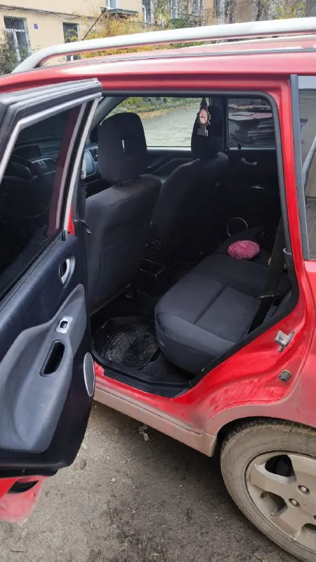 Продам mitsubishi спейс стар 2004 год коробка автомат, пробег родной 113600т, антифриз новый печка жарит отлично) двигатель работает отлично масло не берёт один хозяин, хорошая машинка как для семьи так и для работы, машина местная когда оформляли на 180 регион вписал фаркоп и газ, но газ не стоит продажа только с переоформлением, цена 500т торг возле авто возможен обмен на авто подешевле+79497417190 📲 tg: @aleksandr1983levada 📞 звоните: +7(949)7417190 - фотография - 8