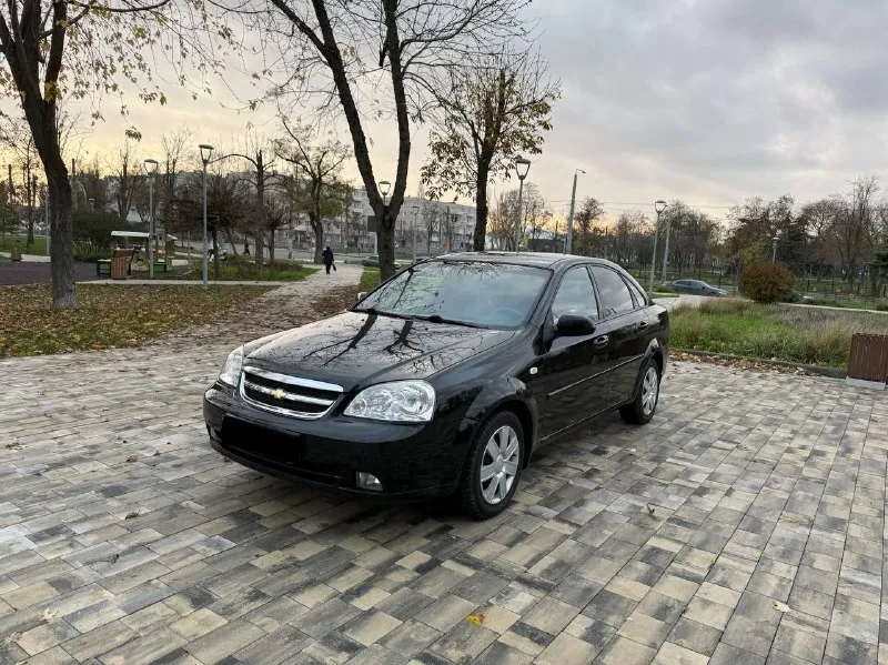 Продам chevrolet lacetti конец 2008 года куплено в 2009-м 1.6 механика пробег 151000 тыс родной, авт... - фотография
