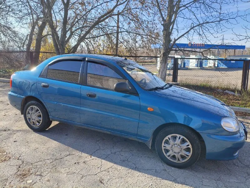 Продам ланос 2011 год двигатель 1.5 2 стеклоподъёмника, гидроусилитель руля. двигатель в хорошем состоянии, масло не есть. весь в родном окрасе, без ржавчины, низ дверей целый. салон ухоженный. 2 ключа, переоформление без проблем цена 320000 торг донецк звоните +79494203825 📞 звоните: +7(949)4203825 - фотография - 6