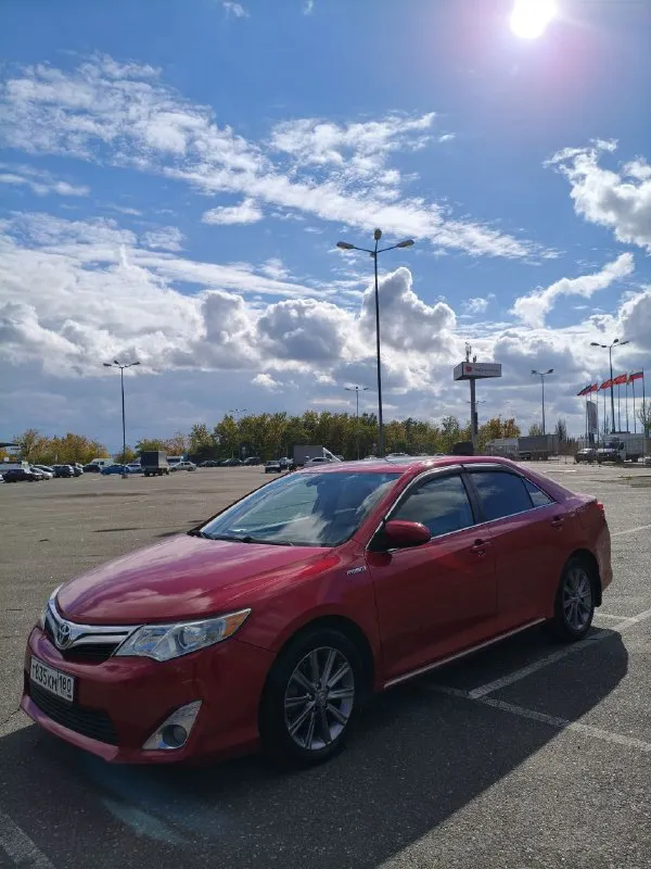 Toyota camry 50 hybrid 2012 год бензиновый, 2.5 hibrid пробег: 91.000 миль комбинированный салон кож... - фотография