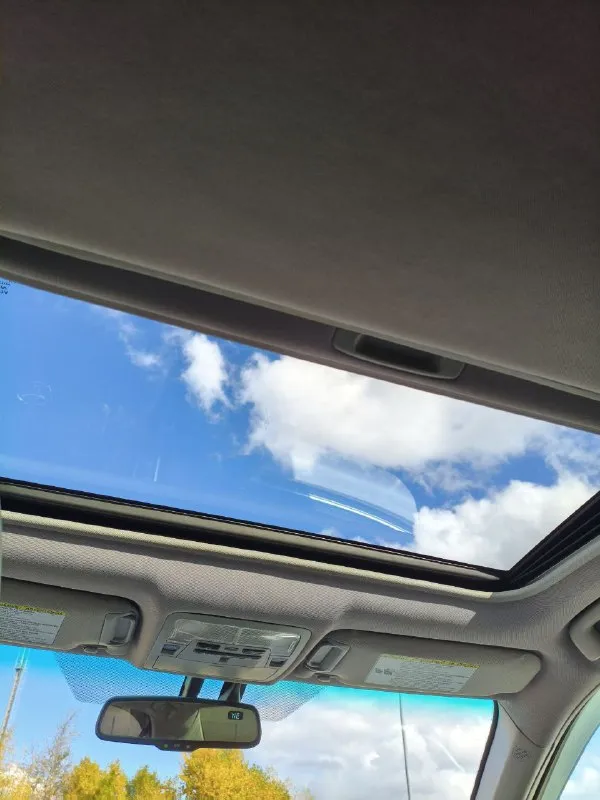 Toyota camry 50 hybrid 2012 год бензиновый, 2.5 hibrid пробег: 91.000 миль комбинированный салон кожа+алькантара электро регулировка сидений комплектация: датчики света, электро регулировка зеркал, климат-контроль, сенсорный монитор с bluetooth, круиз-контроль, мульти руль. цена 1530000р телефон +79493361131 📞 звоните: +7(949)3361131 - фотография - 7