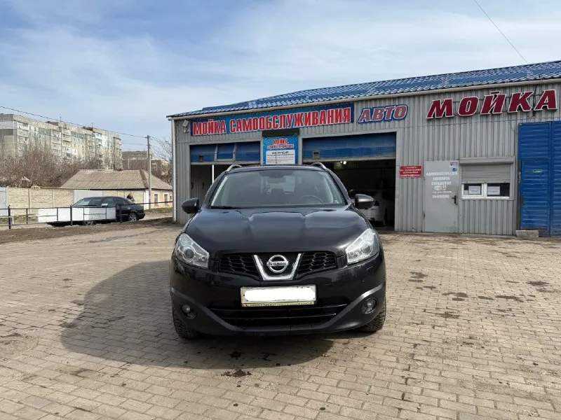 Nissan кашкай+2, кпп-автомат, 2013 год, 2.0 бензин, полный привод (подключаемый), 7 мест. автомобиль в идеальном состоянии !!! установлен контрактный двигатель с пробегом 40 тысяч и новая шикарная комплектация: электростёкла и зеркала, климат, круиз, кожа, панорамная крыша, камеры 360, бесключевой доступ, сигнализация, мультируль, навигация, музыка bose, у авто два ключа и два брелка, линзованный свет, abs, esp, на приборке ошибок нет. техническая часть авто также в прекрасном состоянии !!! кпп листает идеально, двигатель как часы, ходовая вся сделана, ни стуков ни скрипов !!! новый акб, новые свечи, масла-фильтра после замены, антифриз новый, масло в кпп после замены, новые тормозные диски и колодки. салон чистый, целый, кожа как новая. возможен трейд ин/обмен с вашей доплатой/. документы в порядке. можно оформить в кредит по двум документам !!! есть другие авто в продаже, огромный выбор на любой вкус и бюджет. авто уже на зимней новой резине, я-владелец, 181-й 📞 звоните: +7(959)2082267 - фотография - 10