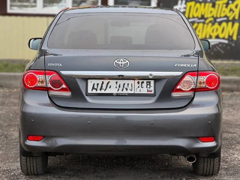 Цена: 1.080.000 торг. toyota corolla 2011г двигатель: 1.6 бензин ⛽️ кпп: полноценный автомат! пробег: 175.000 автомобиль обслужен, вложений не требует! двигатель работает идеально, коробка листает отлично! салон ухожен, не затерт! в салоне не курили! чистая история, 2 владельца. осмотр: донецк номер: +79494999290 ( тг на этом же номере) 📞 звоните: +7(949)4999290 - фотография - 3