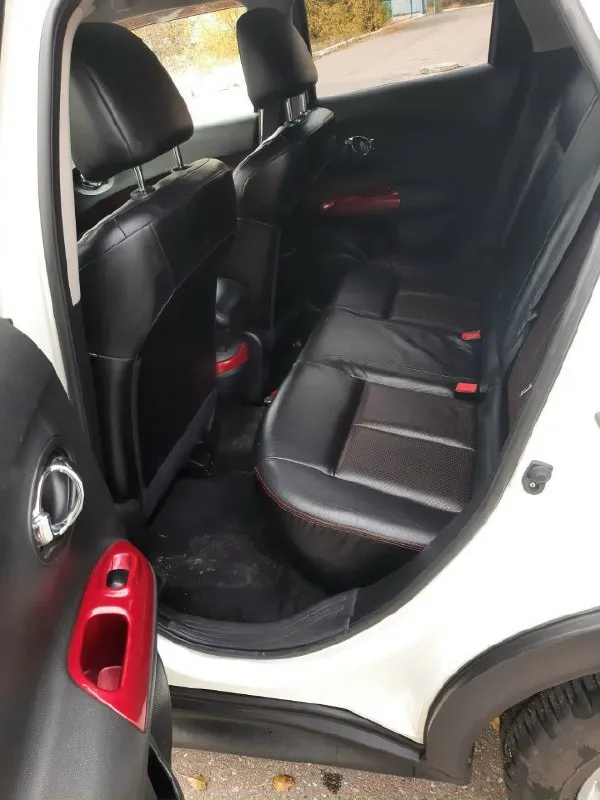 ⚠продам nissan жук ( juke)🪲 4wd год 2011 💥 цвет белый перламутр💥 (весь в родной краске) птс оригинал обьём 1.6 💨turbo (190 л. с. полный привод, не путайте с переднеприводным авто, поэтому цена и выше)🔥 184тыс. км пробег, ⚙мотор работает ровно коробка вариатор работает чётко✅ 🔓🔑бесключевой доступ;🖲кнопка старт-стоп; складывание зеркал;климат-контроль салон кожа парктроники перед и зад, 🎥камера заднего вида навигация📡, usb, 📀aux, bluetooth🔊 грм полностью обслужен на оригинальных запчастях замена масла в вариаторе свет led резина зимняя/летняя макеевка, зелёный 🗣цена: 1.250 000р. 📞 +79493934819 📞 звоните: +7(949)3934819 - фотография - 2