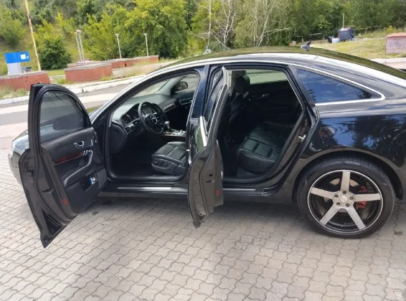 Audi а6с6 цена 1🍋60. торг. 2009 год. 2,4 в идеальном состоянии, весь полностью обслужен полная компл... - фотография