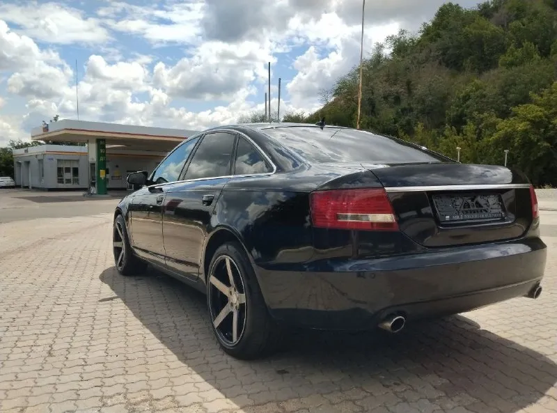 Audi а6с6 цена 1🍋60. торг. 2009 год. 2,4 в идеальном состоянии, весь полностью обслужен полная комплектация. состояние салона новый. по кузову просто пушка. два комплекта резины. машина в хорошем состоянии сел и поехал делать ничего не нужно. не единой ошибки по компьютеру любая проверка на любом сто. +79493493508 📞 звоните: +7(949)3493508 - фотография - 5