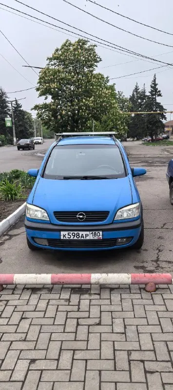 💶 цена: 460000 руб 📮 город: макеевка 🚘 марка / модель: opel zafira a 📅 год выпуска: 2000 📊 пробег: 234000 ⛽ двигатель (тип, объем, мощность): бензин, 1.8/125 лс ✅ vin код: w0l0tgf7512064716 🔧 тип кпп: 5 мкпп 👨‍⚖ владельцев в птс:1 ⏳ срок владения:3 года 📝 описание: продам хороший семейный автомобиль. на ходу каждый день. 2 комплекта резины. автомобиль в родной краске. в дтп не была. +79493361679 - фотография - 3
