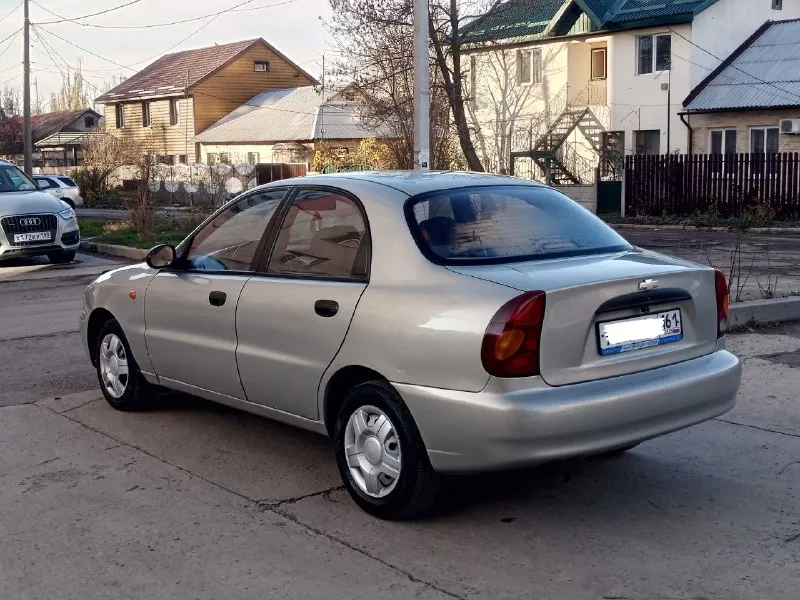 Продажа в днр продам chevrolet lanos 2007 года выпуска двигатель коробка ходовая всë в порядке в комплектации присутствует кондиционер стëкла подъëмники усилитель руля магнитола колонки сигнализация цена 300.000 тысяч реальному покупателю торг. .. город донецк +79494944311 - фотография - 3