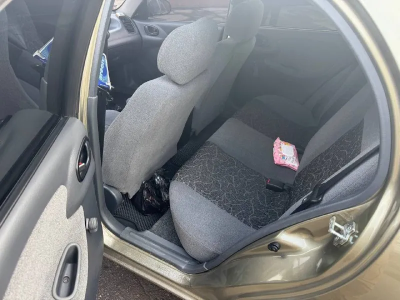 Продам deo ланос 2007 года (поляк). мотор 1.5, 8ми клапанный, газ/бензин( газ вписан в тех паспорт). машина в хорошем состоянии, я второй владелец. родной пробег 131000км. в авто 2 стеклоподъемника, хорошая музыка, центральный замок, сигнализация, новая зимняя резина на титановых дисках. по ходовой части всё новое. 4000км назад было заменено масло, свечи, бронепровода, антифриз, ремень и ролики. салон в хорошем состоянии. есть кондиционер. в круг затонирована хорошей плёнкой. по электрике всё исправно. стоят хорошие линзы ксенон ближний, дальний, туманки диодовые. есть мелкие моменты по лакокрасочным. днище не гнилое, летом обрабатывалось. машина местная, приобреталась в автосалоне первым владельцем. машина на уверенном ходу, покупатель будет в восторге. цена 350000₽. реальному покупателю торг у капота. по всем вопросам обращайтесь по номеру +79495040006 - фотография - 6