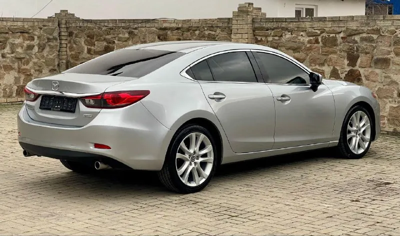 🔥 mazda 6🔥 ✅автомобиль американской сборки ✅в отличном состоянии! ✅вся безопасность целая! ✅повреждение лёгкое по крылу ✅год выпуска 2017 ✅ 2.5 ✅бензиновый (атмосферный) ✅коробка автоматическая (asin)6ст. ✅передний привод ✅электро ручник ✅разъемы под aux usb ✅разъем 12v ✅монитор сенсорный ✅carplay ✅камера заднего вида ✅литые диски r19 ✅птф 🔥в подарок новому владельцу полный бак топлива🔥 ✅донецк. стоимость 1.695.000₽ (возможен обмен) тел. +7949-50-800-60 📞 звоните: +7(949)5080060 - фотография - 3