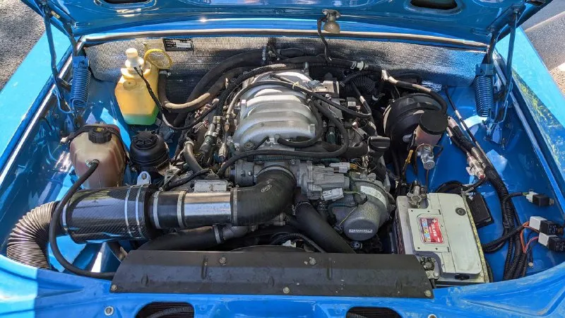 Газ 24, 1977 года выпуска. restomod/protouring - машина отреставрирована снаружи с полной модификацией технической части. пробег 33 000 км с момента сборки авто в 2016 году. все технические изменения официально оформлены. сборкой машины занималась московская студия тюнинга nva-motors. на сегодняшний день стоимость аналогичного комплекса работ 5 - 12 млн. р., срок изготовления 1 - 3 года. - двигатель toyota 1uz-fe vvt-i, v8, 4л, 290 л. с., (256 л. с. по птс), крутящий момент 407 нм. , установлен на родные подушки - коробка автомат toyota a650e (5-и ступенчатая) - задний мост volvo 740/940, пара 3,54 - передняя подвеска газ 31105 (шаровая) - рулевая колонка газ 31105 (с гур) - вакуумный усилитель тормозов nissan - дисковые тормоза по кругу - кузов полностью восстанавливался - заменены все двери, крылья, передний фартук, задняя панель, пороги и усилители (усилители сделаны из толстого профиля), все зазоры выведены навариванием и шлифованием, сделана антикоррозионная обработка. цена 2🍋 📱 +7-949-361-99-68. - фотография - 5