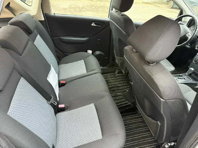 Mercedes a класс, 2006 год, бензин, автомат, пробег 130т км. mercedes в нормальном состоянии, для своих лет. по кузову есть нюансы, ездила девушка 450 т₽ +79494024369 машину можно посмотреть в автосалоне «синдикат авто» проспект ильича, 19в 📞 звоните: +7(949)4024369 - фотография - 7