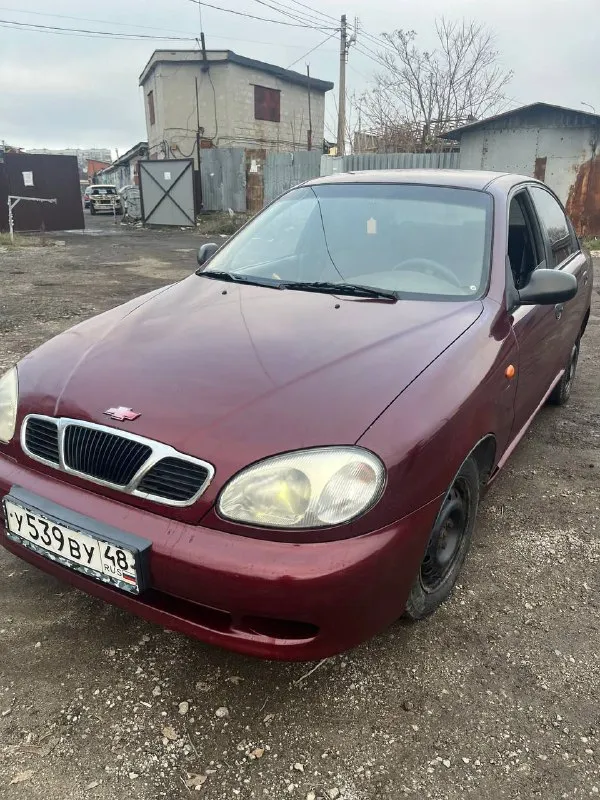В продаже chevrolet lanos двигатель 1.5 не дымит масло не ест коробка 5-ти ступка не выбивает не гуд... - фотография