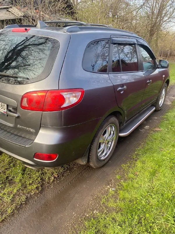 Доброго времени суток, продам машину hyundai санта фе 2007 г;2.2 ;полный привод, пробег 317;звоните +79494002752,более подробно по телефону 📲 tg: патапавичене виктория 📞 звоните: +7(949)4002752 - фотография - 1