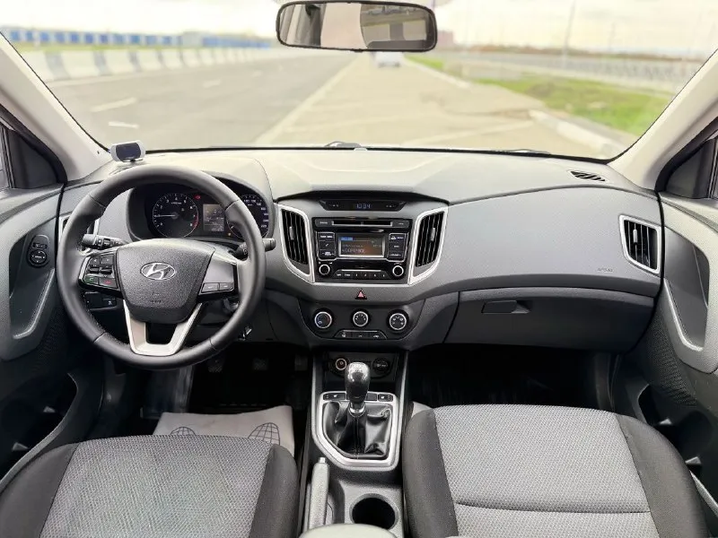Hyundai creta год 2018 мотор 1.6 механика пробег 133 тысяч км не бит не крашен 100% один хозяин с автосалона ! вся обслужена вложений не требует зимняя резина установлена парк тройники по кругу подогрев сидений электро стеклоподъемники документы полный порядок любое оформление 2 ключа сервисные книжки дорогая сигнализация starline комплект колес на дисках за отдельную цену! цена 1.435.000тысяч рублей контакты: - телефон: +7(949)910-02-20 - телефон: 8(909)408-88-98 - связь через мессенджеры: telegram, whatsapp - фотография - 9