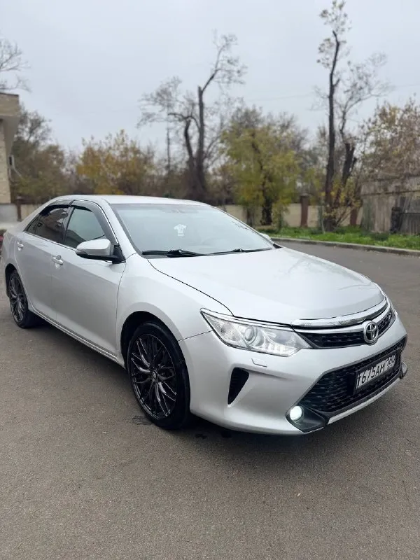 Продам toyota camry 50, 2013 год, ат 2.5 л. 181л. с. пробег 256.000 км. чистый европеец, делал хорош... - фотография