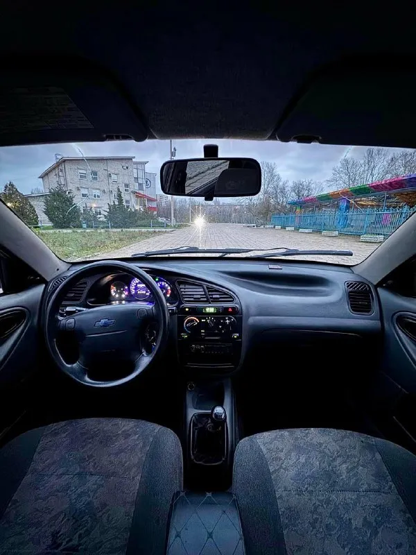 🇰🇵 daewoo lanos 💰цена: 220 000р 🏢город: мариуполь 📅год выпуска: 2008 🧾пробег: 210 241 км. ⚙️двигатель: 1.5 ⛽топливо: бензин ⚙️кпп: механика 📞 телефон: +7-949-551-91-52 +7-989-263-55-56 +7-949-727-41-51 💾 описание: простая и надежная рабочая лошадка. ✅ три владельца, птс оригинал. ✅ хорошее техническое состояние. ✅ кузов без сквозной коррозии. ✅ оригинальный пробег. ✅ кондиционер работает, гидроусилитель руля, электростёкла, тахометр, подушка безопасности, сигнализация. улица шевченко 2️⃣6️⃣9️⃣ - фотография - 8