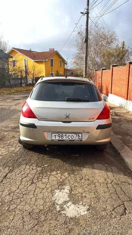 Продам peugeot 308,год 2008, двигатель 1.6, пробег 177 тыс. км, коробка автомат, электрозеркала, подогревы сидений, климат контроль, ходовые огни, панорамная крыша, двигатель после ремонта, лобовое под замену, машина на ходу, но надо заниматься. цена 400 000 рублей. находится в мариуполе, осмотр парк веселка. телефон +79496194080 📲 tg: @denis_mpl 📞 звоните: +7(949)6194080 - фотография - 4