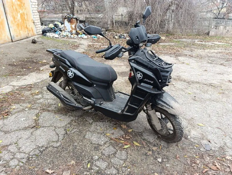 Продам: 1. lifan solano 2012 г. в., 1.6, без вложений, запрет на перерегистрацию (100 т. р. платится), езда без проблем, документы все на руках. 250 т. р. 2. hyundai sonata 2008 г. в., 2.0, документы в порядке. в хорошем состоянии. 380 т. р. 3. ваз priora 2009 г. в. 16 клп. , 126 мотор. в хорошем состоянии, документы в порядке. 350 т. р. 4. -скутер в хорошем состоянии 60 т. р. по всем вопросам пишите в личку или звоните +7-949-078-66-24. 📞 звоните: +7(949)0786624 - фотография - 4