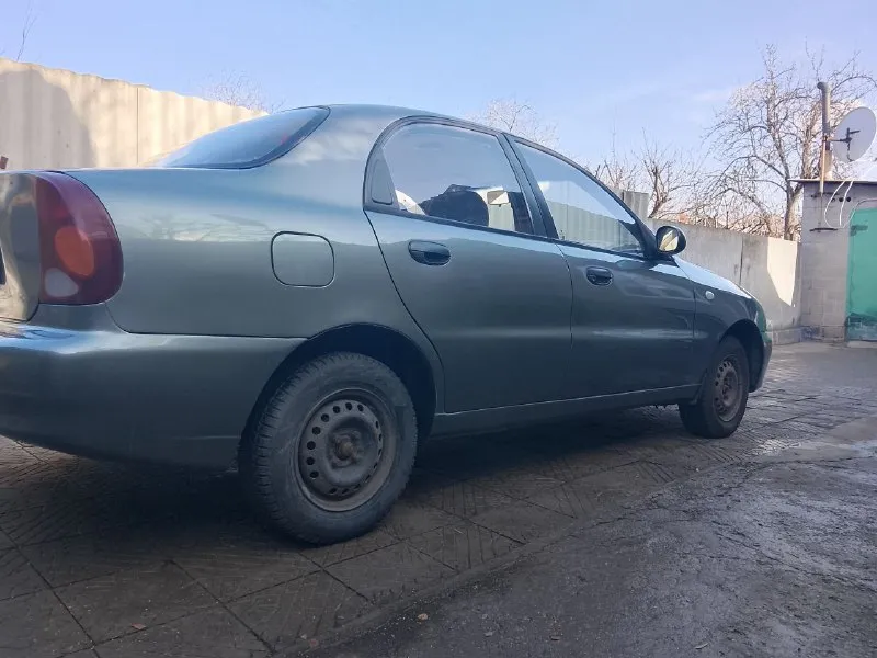 Продам ланос 1.5. 2006 г. в.отличное состояние. без гнили и ржавчины. я хозяин!!! макеевка гвардейке тел +79496411840.цена 220000₽ - фотография - 3