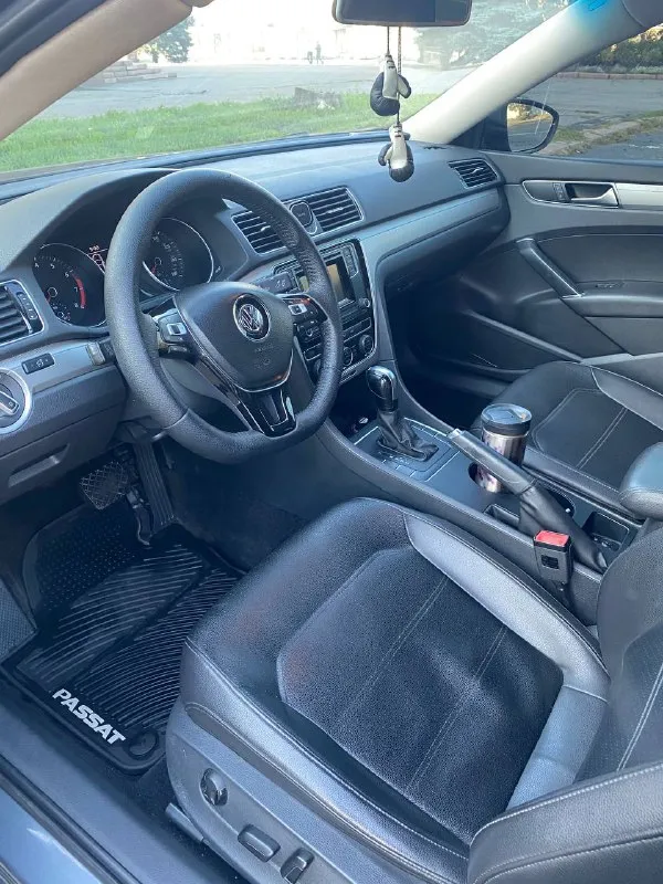 Продам автомобиль passat b 8 2016 г в. в одних руках с 2017 года пробег: 157000км цвет: серый тип двигателя: бензиновый, 1.8 л (180 л. с.) коробка передач: автоматическая (aisin) своевременно обслуживался. в салоне не курили. 1🍋 580т телефон +79493531998 - фотография - 4