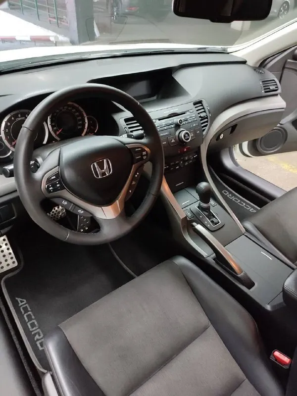 Продам 🚗 honda accord types 2.4 год: 2010 выехала с салона в 2011 году тип кпп: автоматическая дополнительная информация: машина в идеальном состоянии, вложений не требует, сел и поехал. каждая функция и кнопка работает проверка на любом сто две пары резины и две пары дисков в комплекте! дополнительное видео сможем скинуть! продажа из за того, что купили новый автомобиль все вопросы в личные сообщения или по телефону 📲 цена: 1 600 000 руб. +79493739775 📞 звоните: +7(949)3739775 - фотография - 3