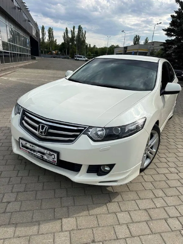 Продам 🚗 honda accord types 2.4 год: 2010 выехала с салона в 2011 году тип кпп: автоматическая дополнительная информация: машина в идеальном состоянии, вложений не требует, сел и поехал. каждая функция и кнопка работает проверка на любом сто две пары резины и две пары дисков в комплекте! дополнительное видео сможем скинуть! продажа из за того, что купили новый автомобиль все вопросы в личные сообщения или по телефону 📲 цена: 1 600 000 руб. +79493739775 📞 звоните: +7(949)3739775 - фотография - 9