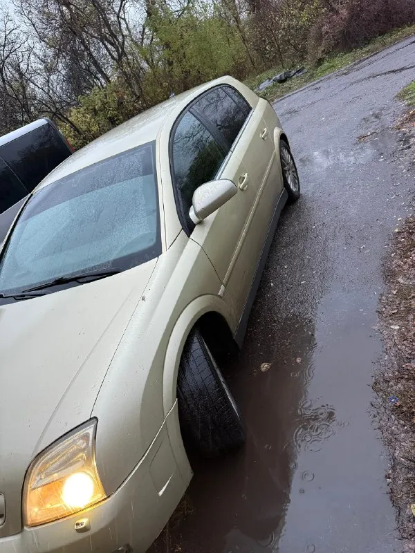 Opel signum 2003 год, 320000 т км пробег, 2.2 механика. состояние нормальное, ходовую перебрал, жидк... - фотография