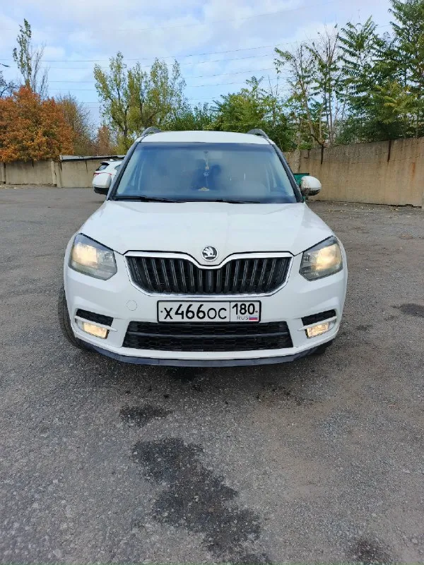 Продам авто skoda йети 2014 года, 1,2 турбо, 105 лошадок, пробег 195 тыс. , 6 ступка механика. перед... - фотография