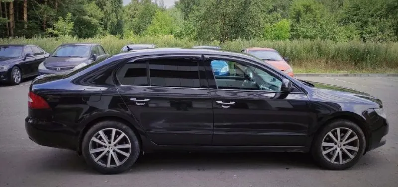 Skoda super b 2010 год выпуска 1.8 т 7ст коробка без нареканий, ходовая не гремит, по документам полный порядок, климат рабочий, по электрике все работает, едет бодро, цена 720000 рублей, возможен обмен, тел+79493152333 донецк киевский район 📞 звоните: +7(949)3152333 - фотография - 3