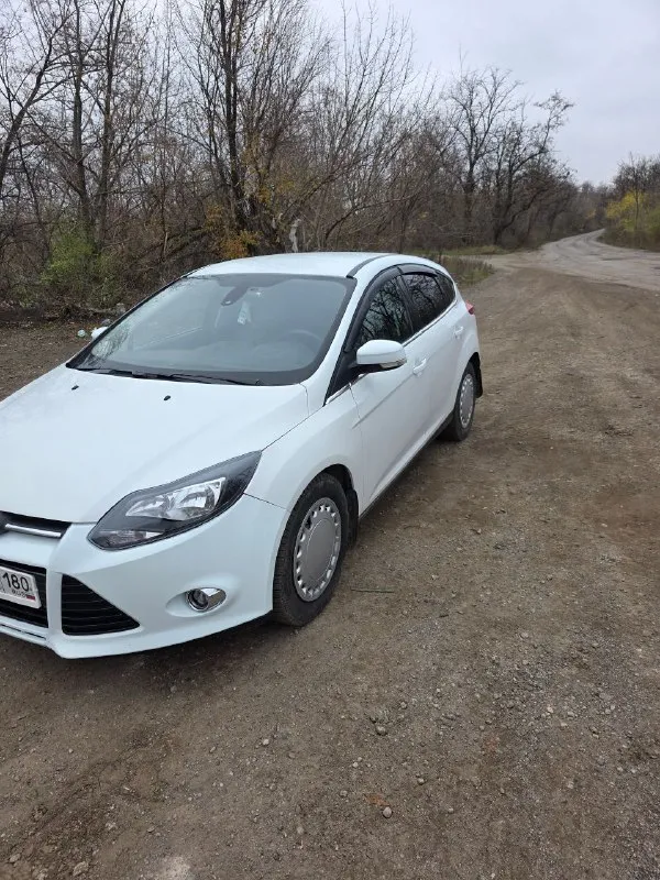 Форд фокус 3(рестайленг)2013 год. в эксплуатации с 2014 года. о. д 2.0л. авто в хорошем техническом... - фотография