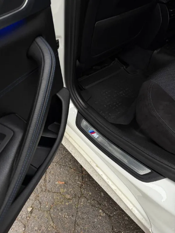 Bmw 530 xdrive 2017г мотор 2л пробег 98.000 идеальное состояние, родной окрас машина официал покупалась в автосалоне полный привод салон комбинированый заводской м - стиль будете 2 владельцем фары адаптивы, адаптивная подвеска осмотр в донецке, машина на ходу каждый день цена 4🍋 торг +79493710494 - фотография - 3