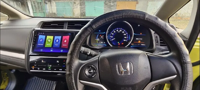 ⚡продам срочно!!!⚡ 💥по низу рынка❗💥 💫 honda fit 2014 год, 1,5 бензин (гибрид), автомат, передний привод, 195 тыс пробег. авто в отличном состоянии, чистокровный японец, в машине работает всё! ✅климат, без ключевой доступ, старт/стоп, 4эл. стеклоподъёмника, мультируль, головное устройство android с навигацией, режим eko, 2 ключа, свежая резина на дисках. ✅выглядит очень хорошо, салон не затертый, кузов без рыжиков. очень динамичный и экономичный авто, расход по паспорту 3л/100, разгон 8,4 сек. 🚀 переоформление без проблем, могу присутствовать в мрэо. цена 850тыс. руб. тел: +79495197928 📞 звоните: +7(949)5197928 - фотография - 6