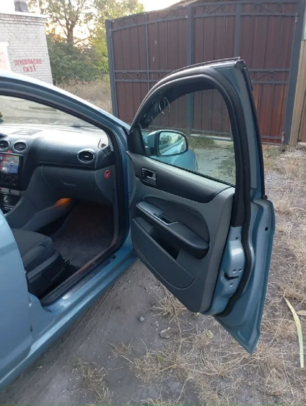 Продам ford фокус 2.сборка испания. мкпп.2008года.1.8. 125л. с. . пробег 240т. эгур кондиционер. цена 555т. г. горловка тлф. +79493796865. 📞 звоните: +7(949)3796865 - фотография - 2