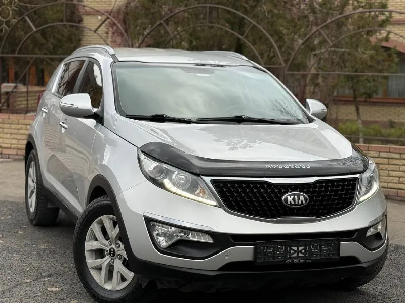 Продам kia sportage 2014 года (рестайлинг) 1430000 торг ( пробег 135т) обслужена от и до. Двигатель работает (идеально) объём - 2.0л. Коробка автомат aisin листает отменно лобовое без трещин, сколов. Подогрев руля подогрев переднего заднего ряда сидений датчик света дождя задний парктроник камера заднего вида хорошая мультимедиа помощь при спуске все вопросы по телефону +79081827373 феникс +79494737372
📲 Tg: андрей
📞 Звоните: +7(949)4737372 - фотография - 1