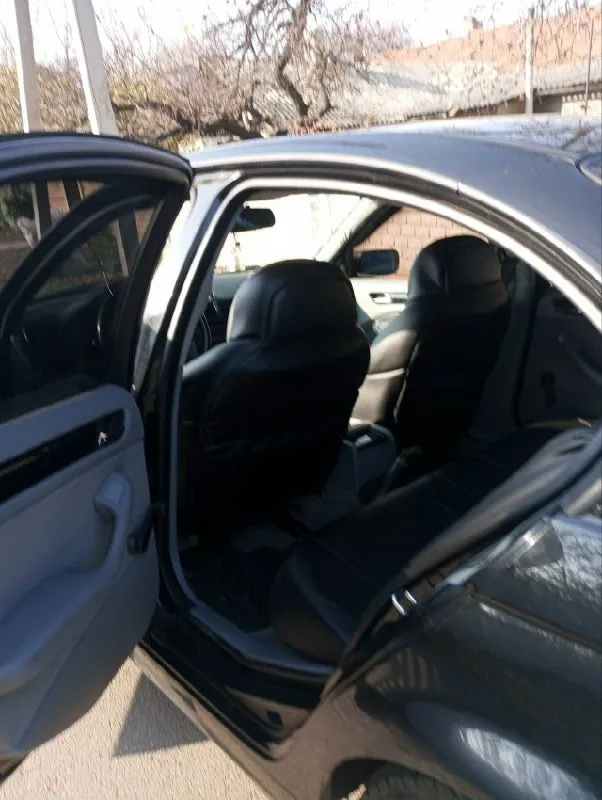Продам bmw 316l 2003 г. технически машина в хорошем состоянии сел и поехал машина находится в донецке пролетарский район цена 700 тысяч все вопросы по телефону +79494187563 📞 звоните: +7(949)4187563 - фотография - 7
