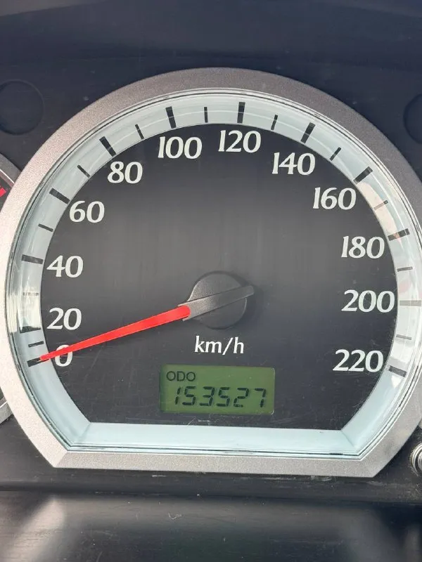 🇰🇵 chevrolet lacetti 5d 💰цена: 560 000р. 🏢город: мариуполь 📅год выпуска: 2009 🧾пробег: 153 530 км. ⚙️двигатель: 1.6 ⛽топливо: бензин ⚙️кпп: механика 📞 телефон: +7-949-727-41-51 +7-949-551-91-52 +7-989-263-55-56 💾 описание: ✅ кузов без коррозии. ✅ южная эксплуатация. ✅ оригинальный пробег. ✅ техническая часть на 5+. ✅ заводской обвес wtcc. ✅ родная краска (1 косметический окрас). ❄️ кондиционер, гур, abs, 2 airbag, android магнитола, красивые оригинальные литые диски, заводской обвес wtcc street edition, центральный замок, 2 ключа. улица шевченко 2️⃣6️⃣9️⃣ 🏦 возможна продажа в кредит по двум документам. - фотография - 9