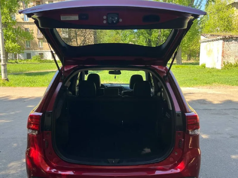 Автор: продажа авто mitsubishi outlander 2019 года. авто обслужено и находится в отличном состоянии. двигатель 2.4л (167 л. с), пробег 80.000 км - бесключевой доступ, кнопка запуска двигателя, цветной многофункциональный дисплей, круиз-контроль, климат-контроль, камера кругового обзора, датчик света и дождя, электропривод багажника и многое другое. цена: 2.350.000 рублей все вопросы по телефону +79493181162 или в лс. . . ❗❗❗наш телеграм канал [ бесплатное размещение за репост ❗❗❗ [ 📞 звоните: +7(949)3181162 - фотография - 4