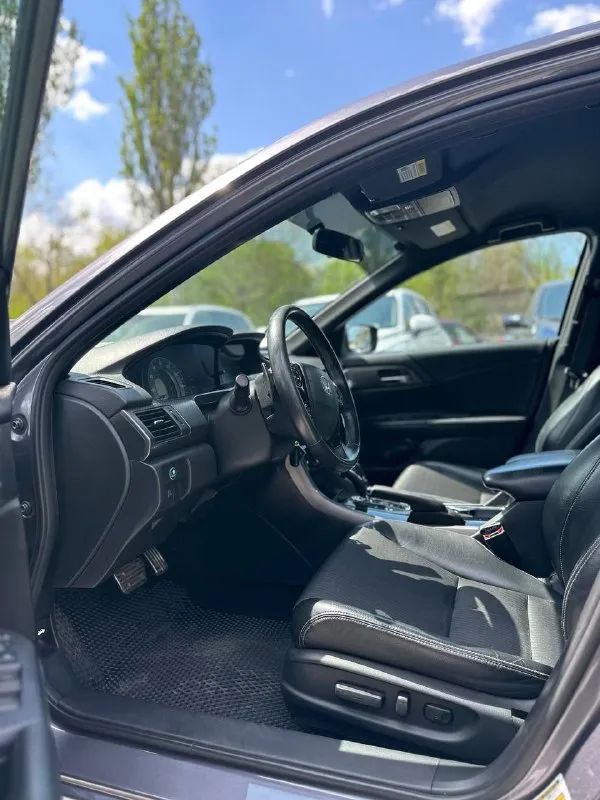 Honda аккорд 9 рестайлинг. 2.4 вариатор, 11/2015 г. в. по vin 2016. пробег 150 тыс. км. автомобиль в хорошем состоянии, гаражное хранение, обслужен, замена масла в двс каждые 7500 км. , регулировка клапанов каждые 40 т. км. , замена масла в вариаторе каждые 40 т. км. макеевка/донецк. цена: 1650000, торг. +79493271634 📲 tg: валерий андреевич 📞 звоните: +7(949)3271634 - фотография - 7