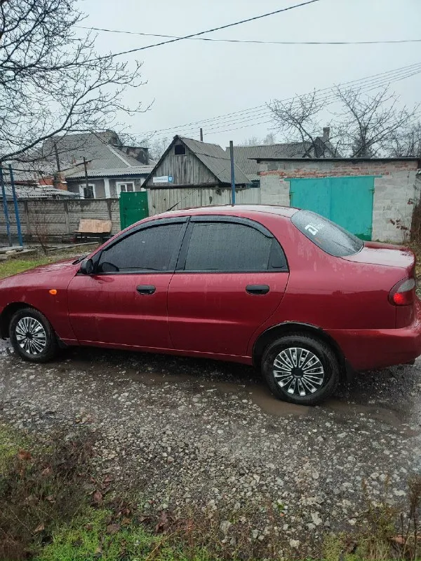 Заз сенс 1.3, 2007г. в. газ-бензин, центральный замок, технически в хорошем состоянии, днище требует внимания, ноги не выпадают, учёт временный, цена 160₽, г ясиноватая т. +7949 627 61 74 📞 звоните: +7(949)6276174 - фотография - 2