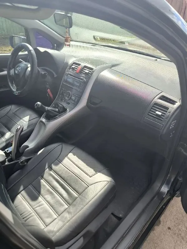 Продам toyota auris 1.6 mt. 2008 г. в. в хорошем техническом состоянии. пробег 232 000. реальный. !. в 2024 г. сделано большое то ходовой части, поменяна рулевая рейка, тормозные диски, заправлен кондиционер. и. т. п. в серьёзных дтп не участвовал. цена 590000 т. р. мариуполь. +79493766820 📞 звоните: +7(949)3766820 - фотография - 4