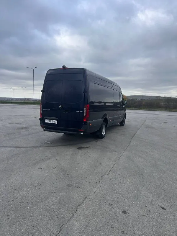 Продаю личный автомобиль пробег оригинал (трасса) самая полная комплектация кожаный салон сенсорная мультимедиа мультируль камеры 360 датчики слепых зон датчики дождя и света led оптика система старт стоп система удержания полос система предотвращения столкновения топливный бак 100л двигатель v6 190л. с. самый мощный в своём классе резина michelin +79781466865 находиться в симферополе цена 6000000 торг - фотография - 6