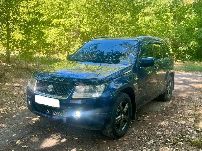 Suzuki grand vitara 2007 г. в. 2.0 4 вд автомат люк кожа 130.000 пробег цена 900000 телефон ☎️ +7949... - фотография