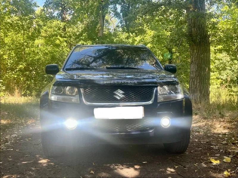 Suzuki grand vitara 2007 г. в. 2.0 4 вд автомат люк кожа 130.000 пробег цена 900000 телефон ☎️ +79490407886 📲 tg: @maxim_iv38 📞 звоните: +7(949)0407886 - фотография - 2