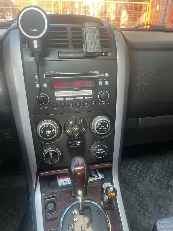 Suzuki grand vitara 2007 г. в. 2.0 4 вд автомат люк кожа 130.000 пробег цена 900000 телефон ☎️ +79490407886 📲 tg: @maxim_iv38 📞 звоните: +7(949)0407886 - фотография - 7