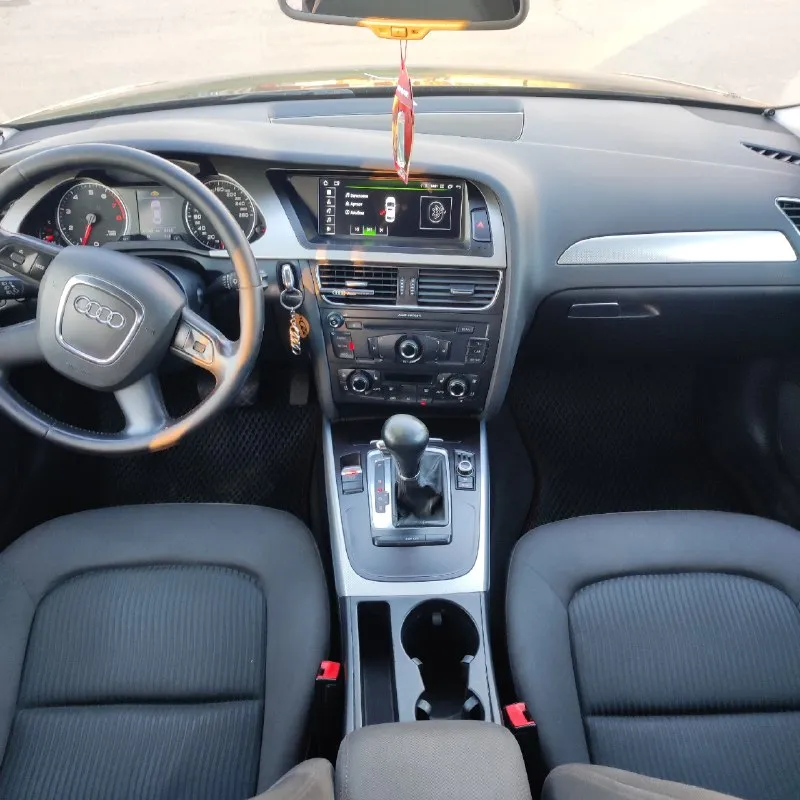 Audi a4 b8 2008 года 1.8 tfsi 160л. с в отличном состоянии. вариатор работает как надо. много чего сделано, расскажу подробнее по телефону. из главного менялась цепь ( оригинал ), турбина обслужена. денег на машину не жалел! стоит магнитола carplay, камера заднего вида. комплектация: мультируль, подогрев сидений, двухзонный климат контроль, датчик света, датчик дождя, омыватель фар, задние парктроники. фары линзованы, стоят bi-led (качественные свет). обслуживал все вовремя. 1.150.000р торг. осмотр г. луганск +79591917730 📞 звоните: +7(959)1917730 - фотография - 6