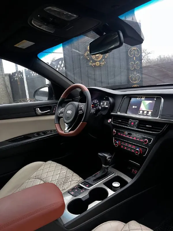 Срочная продажа kia optima sxl 2017 год 2.0 турбо 127.000 км пробега максимальная комплектация, в автомобиле есть все, состояние отличное, 1 владелец по донецку, цена актуальна до 1 декабря, продажа в связи покупки другой машины, торга на машину нет, цена считай даром +7 (949) 313-08-22 евгений цена:1.500.000 без торга 📲 tg: @a008aa77 📞 +7(949)3130822 📲 tg: @da83robot 📞 звоните: +7(949)3130822 - фотография - 5