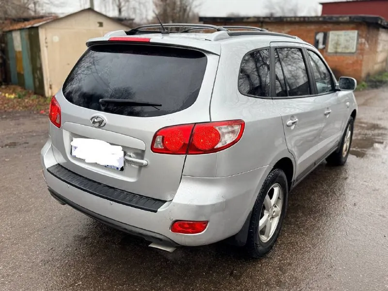 Продам hyundai santa fe 2.7 at 4wd 2007 года 1 собственник / физ. лицо без дтп по базе дилерская машина пробег: 199000 км полный привод классический автомат хорошая комплектация:автозапуск на кожаном салоне с электрорегулировками, люке, климат-контроле, мультируле, полном электростеклопакете и т. д. 🔥цена — 980000 ₽ торг контактные данные: г. харцызск дмитрий +7 949 616-48-67 владислав +7 949 313-48-47. 📲 tg: дмитрий 📞 звоните: +7(949)6164867 - фотография - 9
