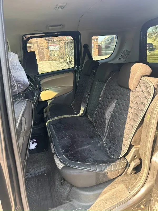 Продам opel комбо год 2012 мотор 1.4 бензин (газ) механика пробег 230000 (не скручен) по лкп есть ко... - фотография